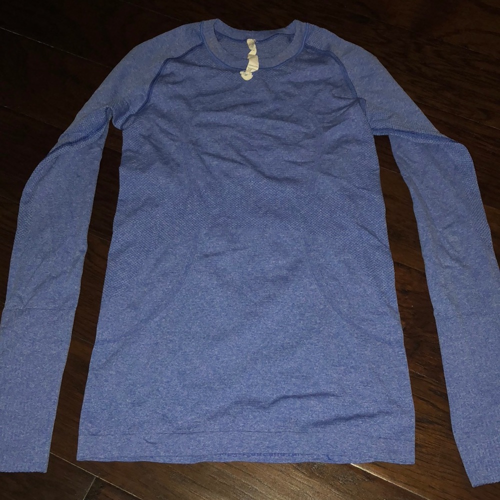Lululemon long sleeve top